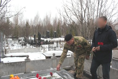 В Югре сотрудники Росгвардии почтили память товарищей, погибших при исполнении служебного долга