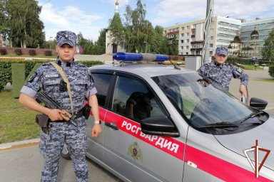 Экипаж Росгвардии пресек действия сургутянина, создававшего опасные ситуации на дороге