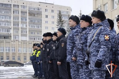 Гарнизонный развод Росгвардии и полиции состоялся в Зауралье