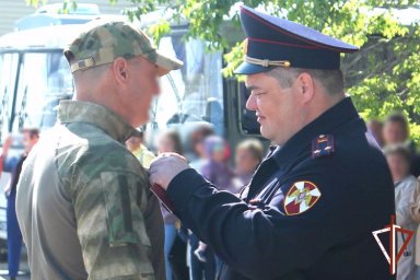 Росгвардейцы - участники СВО удостоены государственных наград в Зауралье