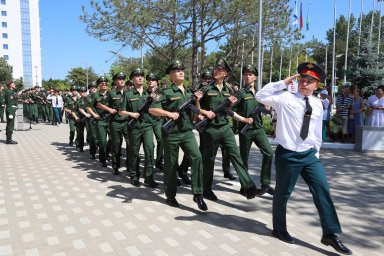 Выпускники СГУГиТ проходят военную службу в Военном инновационном технополисе «ЭРА»